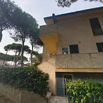Cozy Flat Near Center Rosolina Mare