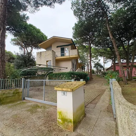 Cozy Flat Near Center Rosolina Mare